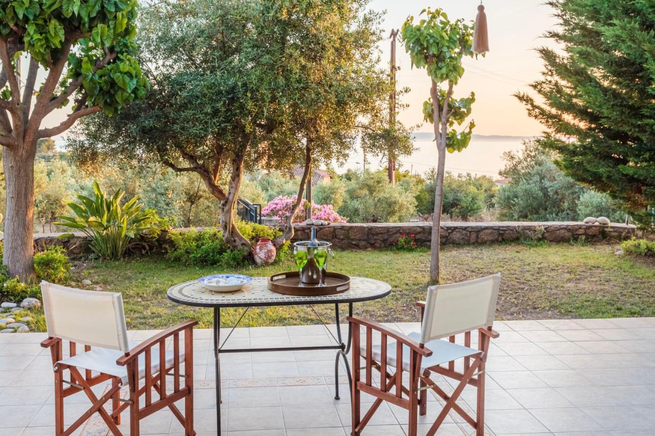 Apartamento Lavender Garden Retreat - Secluded Seaside Getaway Kotronion  Exterior foto