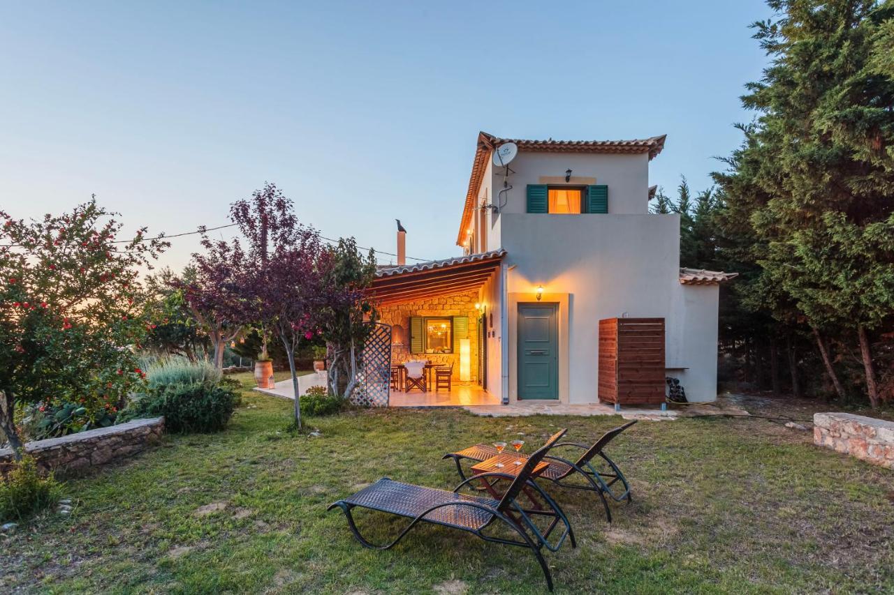 Apartamento Lavender Garden Retreat - Secluded Seaside Getaway Kotronion  Exterior foto
